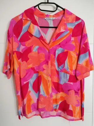 Blusa Stradivarius floral S