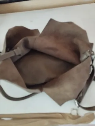 Bolso marrón de piel
