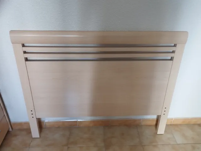 Cabecero de cama individual de madera aglomedara