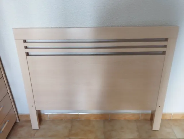 Cabecero de cama individual de madera aglomedara