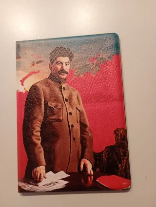 Copertina per passaporto Stalin
