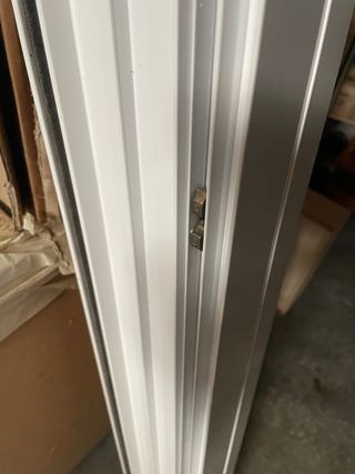 Ventana aluminio blanca corredera