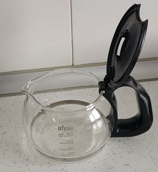 Cafetera Ufesa 6 tazas