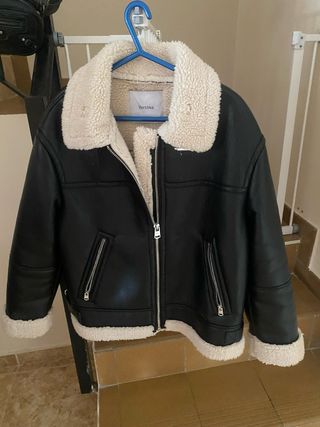 cazadora  aviador Bershka