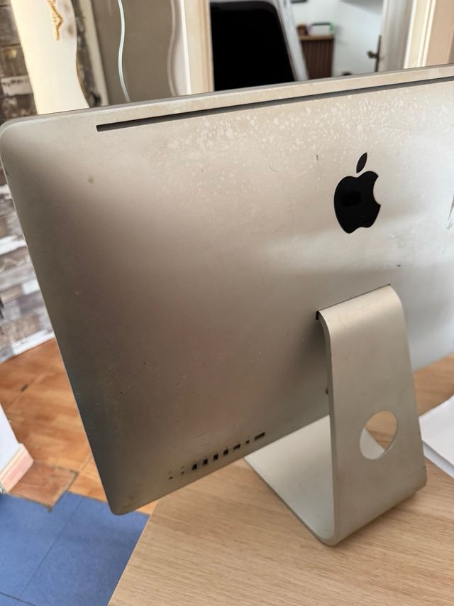 Repuestos de Apple iMac A1311 Plata