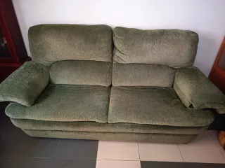 Sofá verde 2 metros
