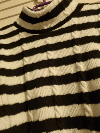Jersey Zara Rayas Cuello Alto Talla Única