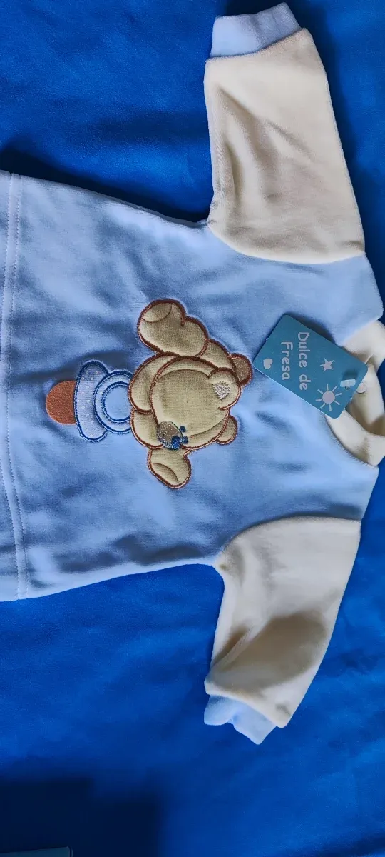 Conjunto bebé 3 piezas. Talla 1 mes