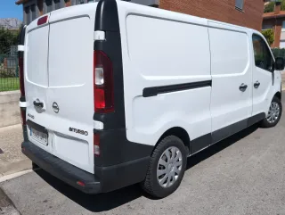 Opel Vivaro 2015