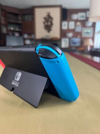 Old Nintendo Switch 