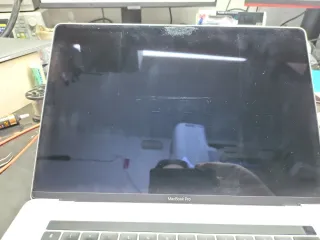 MacBook Pro 15 2017 Plata