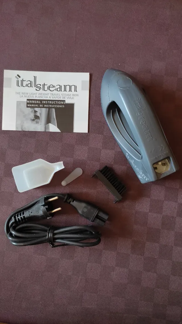 Plancha de vapor de viaje Italsteami