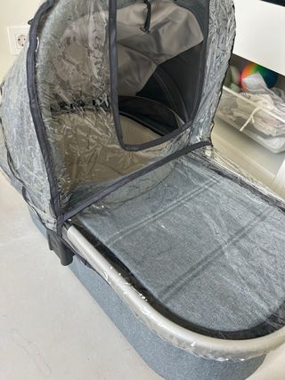 Capazo Uppababy
