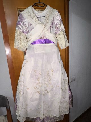 Vestido Fallera Niña Lila y Blanco talla 14 años.