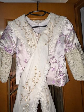 Vestido Fallera Niña Lila y Blanco talla 14 años.