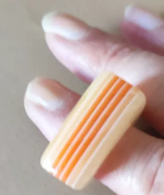 ANILLO DE METACRILATO NARANJA 