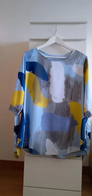 Blusa Tencel Vintage Estampada