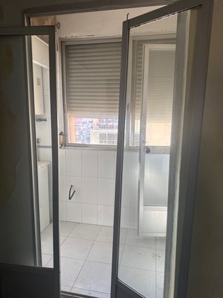 Puerta de aluminio