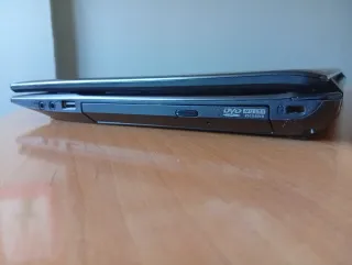 ASUS A53U ordenador portátil 