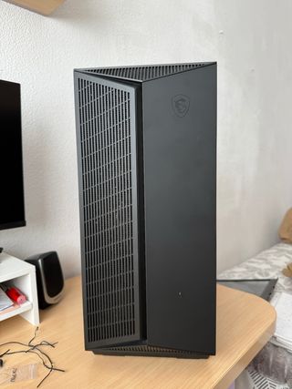 Torre PC MSI Negra