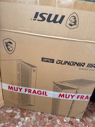 Torre PC MSI Negra