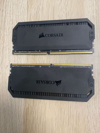Corsair Dominator Platinum RGB DDR4 32GB