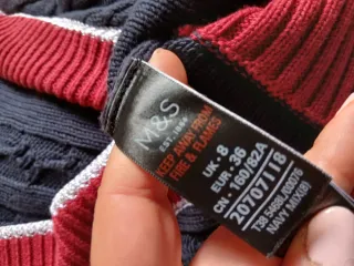 Cardigan maglia nero e rosso