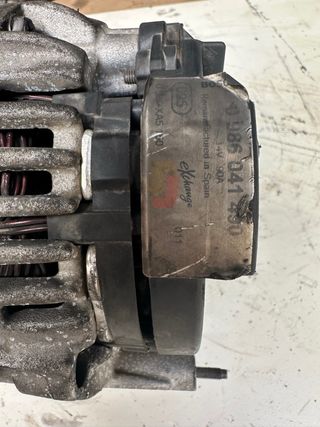 Alternador Audi A4 B6 Bosch