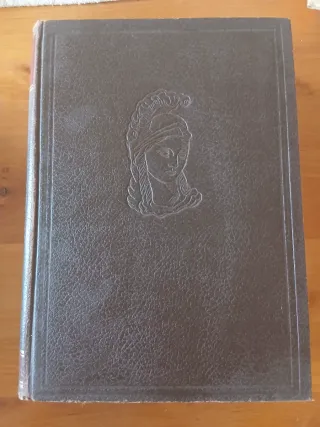 Diccionario Hispánico Universal. Tomo II.