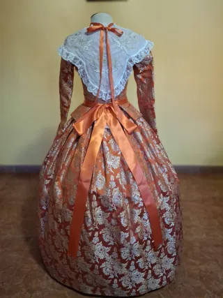 Traje de Fallera Naranja y Blanco niña
