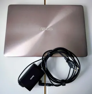 Portátil Asus ZenBook UX310u i5 SSD