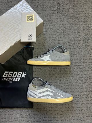 Golden Goose Superstar Talla 39 Plata