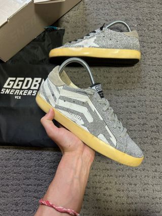 Golden Goose Superstar Talla 39 Plata