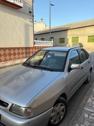 Vendo SEAT CÓRDOBA