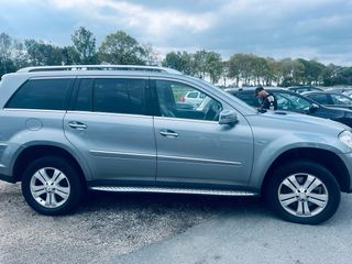 Mercedes-Benz  GL 2010