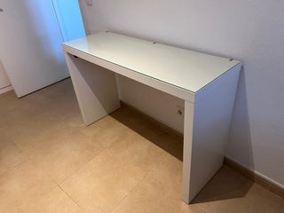 Tocador Malm Ikea Blanco con Cristal