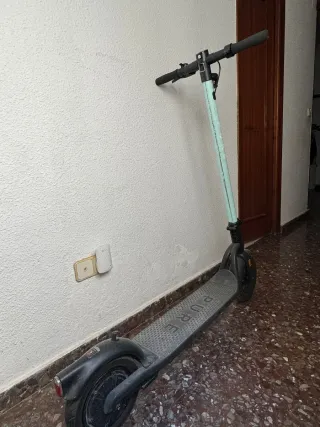 Patinete eléctrico Pure buen estado