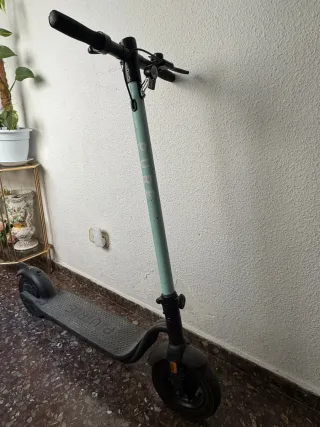 Patinete eléctrico Pure buen estado