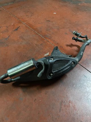 Escape Original Piaggio Zip Perfecto Estado 