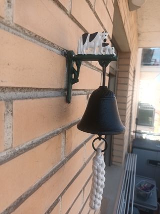 FUCINA DI CAMPANE PER MUCCHE E VITELLI