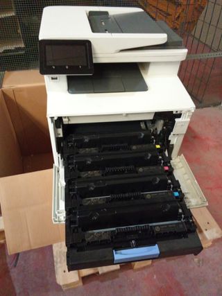 Impresora HP LaserJet Pro M477