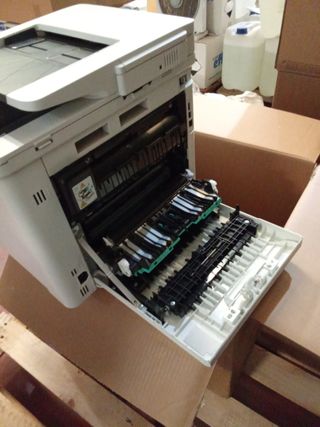 Impresora HP LaserJet Pro M477