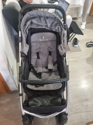 Carrito Bebé Venicci con silleta