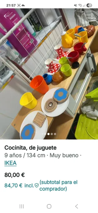 Cocinita de juguete de madera