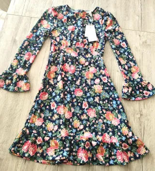 Vestido estampado floral manga larga