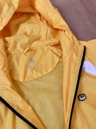 Chaqueta Nike Track Jacket TN Amarillo Talla XL
