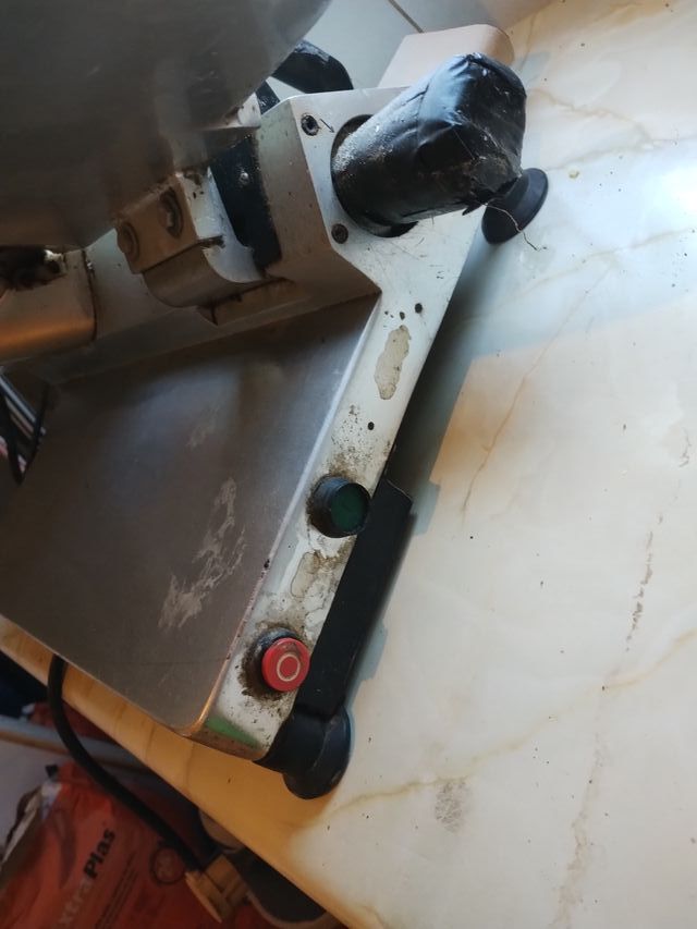 Cortador de embutidos profesional