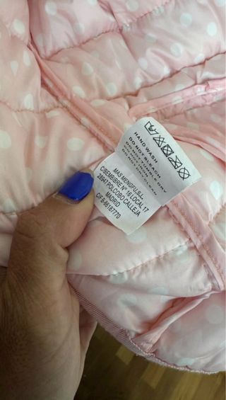 Chaqueta rosa acolchada