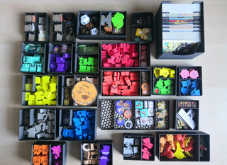 Inserto Root + Expansiones (Todo en 1 Caja)