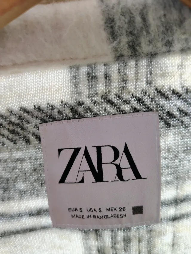 Chaqueta Zara cuadros franela